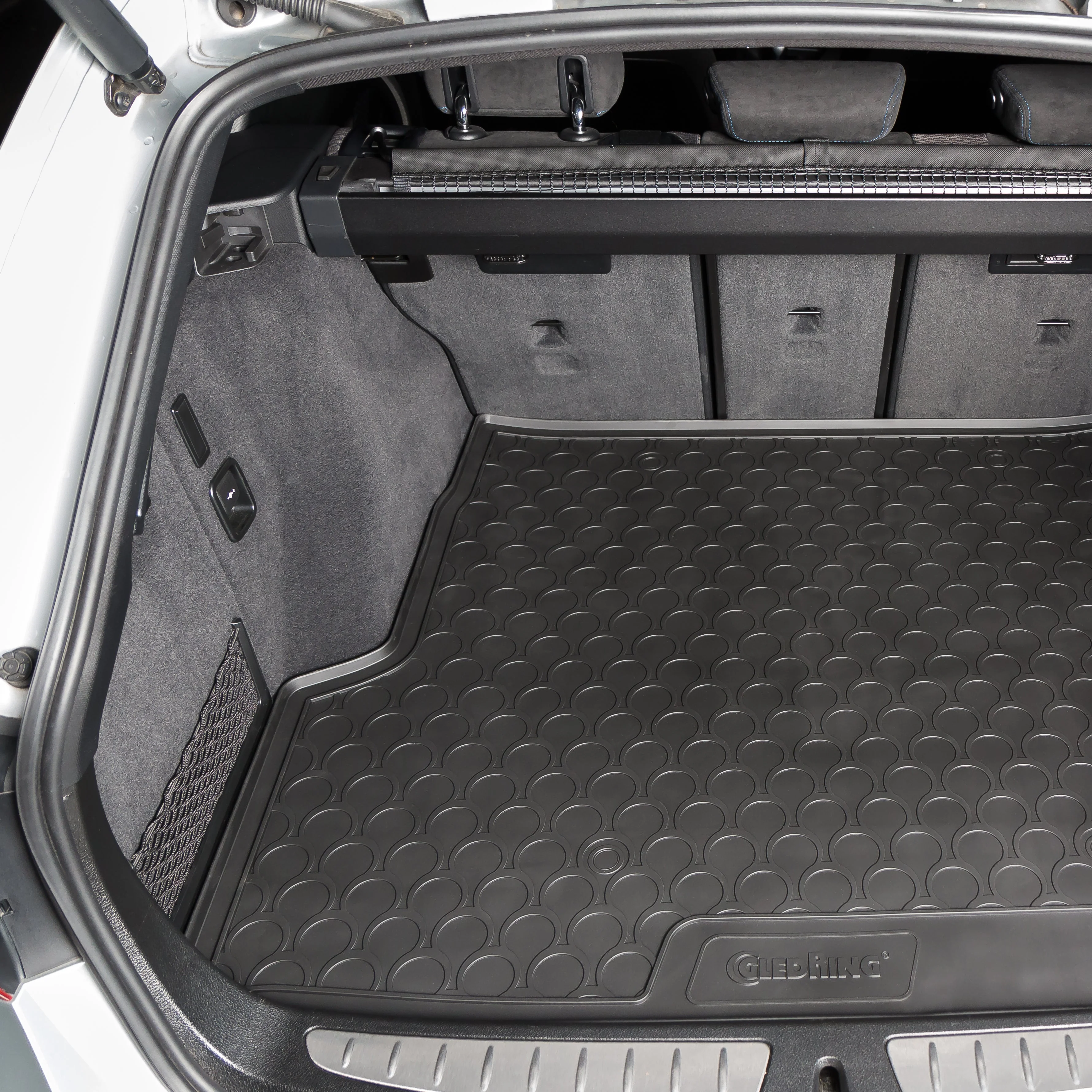 MG Motors UK MG4 SE EV 2022+ Moulded Rubber Boot Mat - Image 3